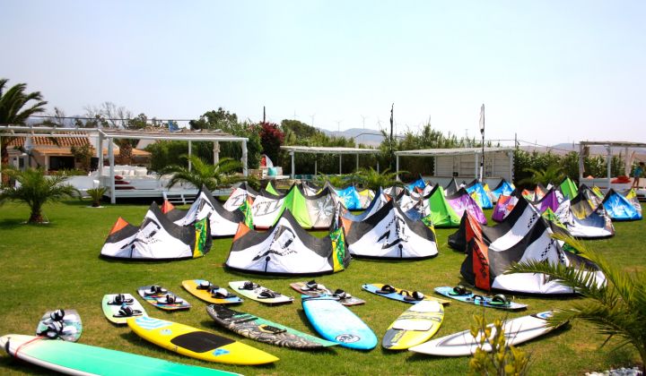 Kitesurfing lessons in Tarifa for all levels